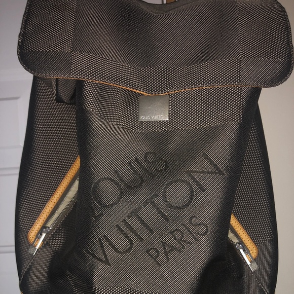 LV Damier Backpack - Picture 1 of 1
